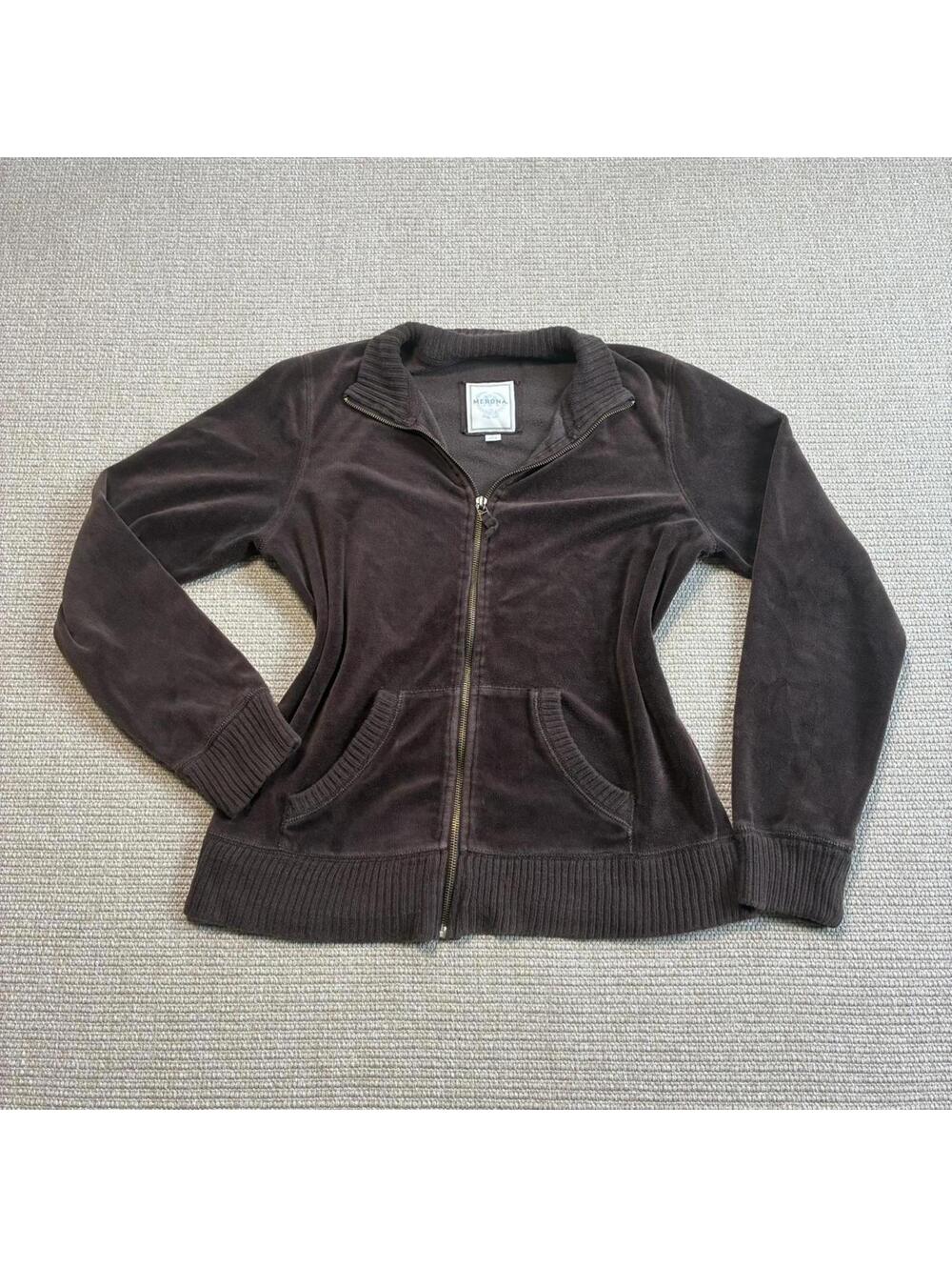 Merona brown velour zip up with cute ribbed details! size large